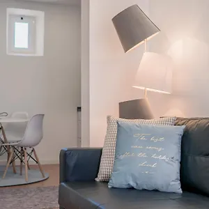 Brand New Downtown Apartment